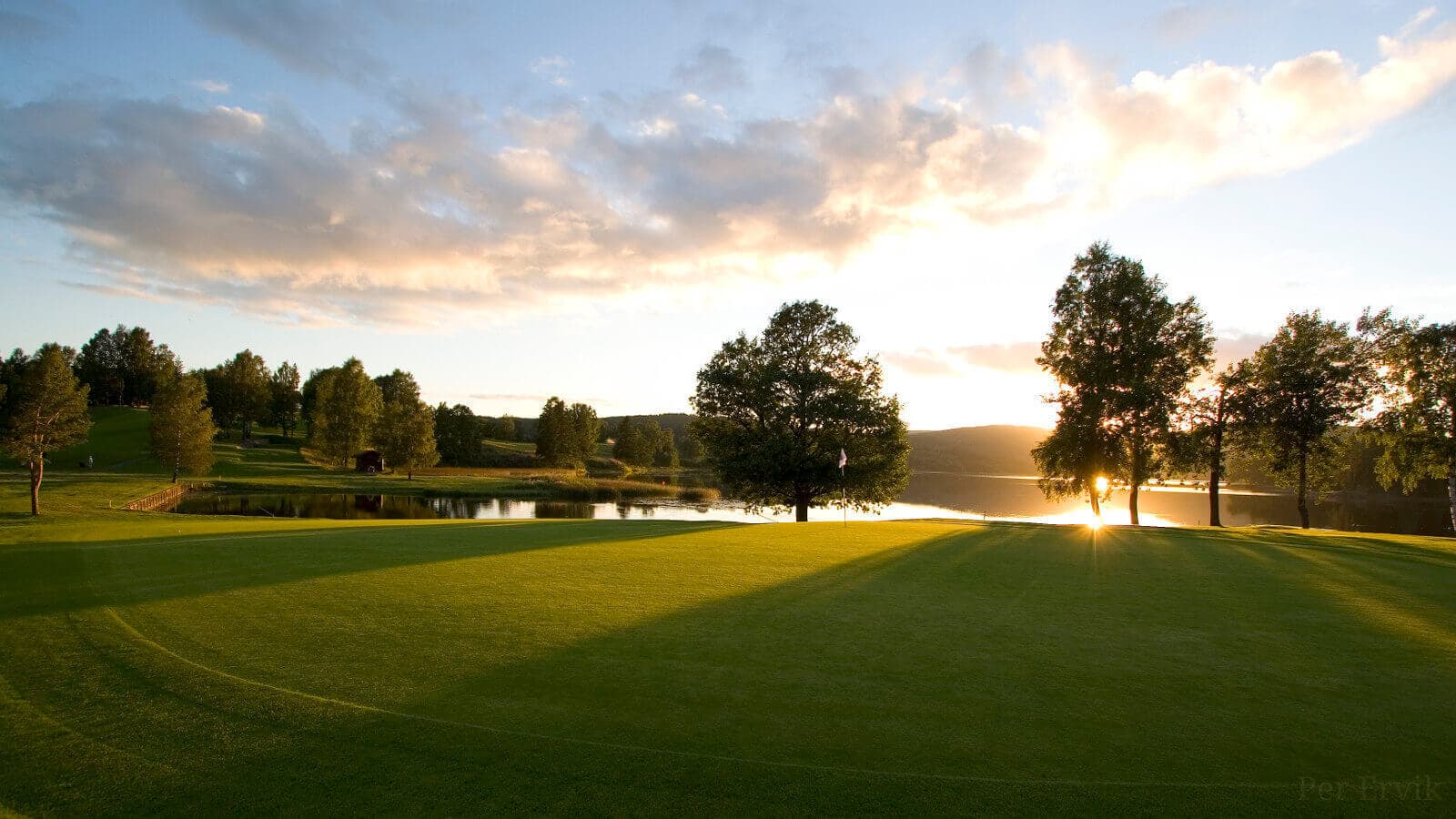 Fotograf Per Ervik gir tips til golfbanefotografering